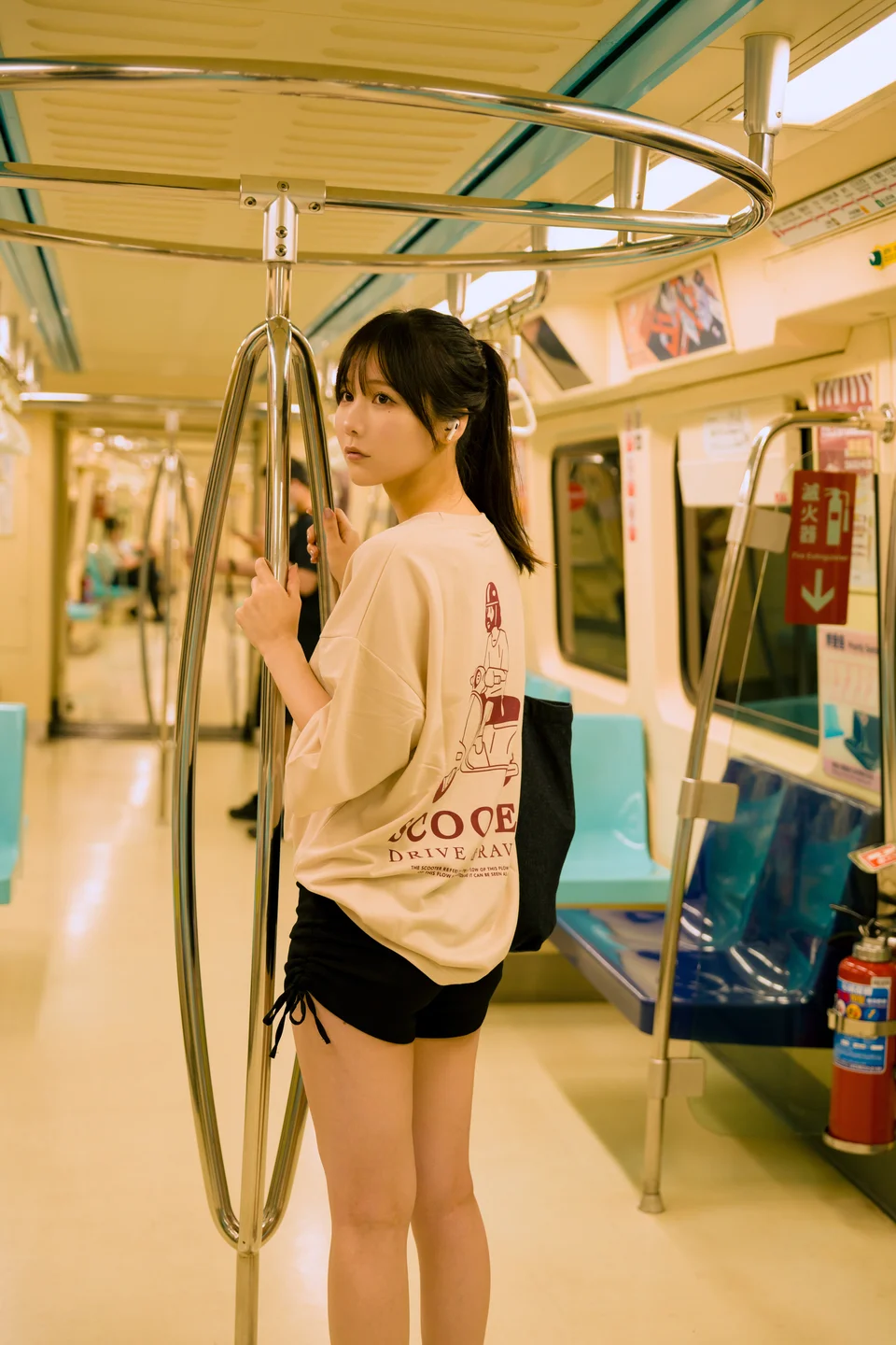 けん研（けんけん） - Fantia-我爱你 [218P-1.46GB] tg@simisebaisi 【丝足阁】187.webp